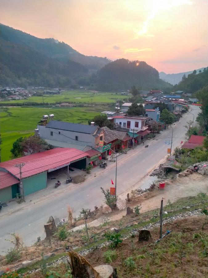 Hoa Son Tra Hotel Mu Cang Chai Exteriér fotografie